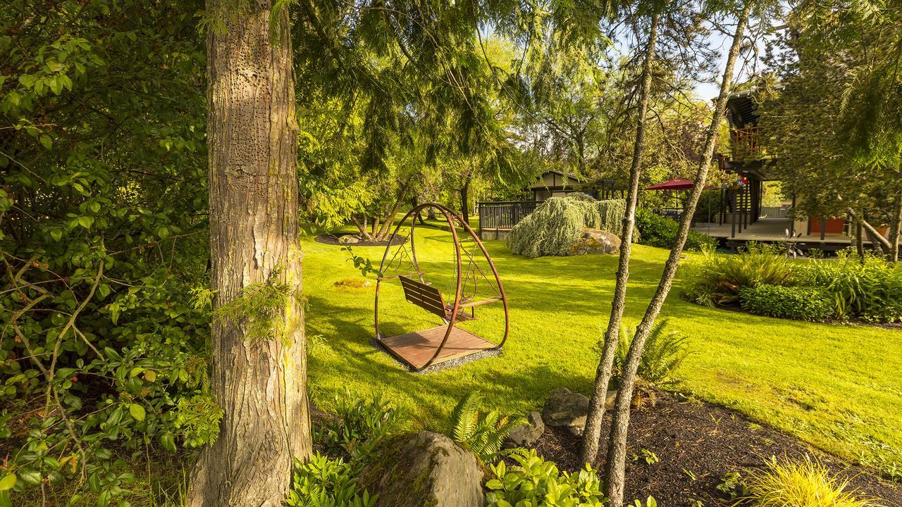 Discovery Inn Фрайдей-Харбор Экстерьер фото