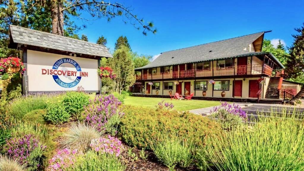 Discovery Inn Фрайдей-Харбор Экстерьер фото
